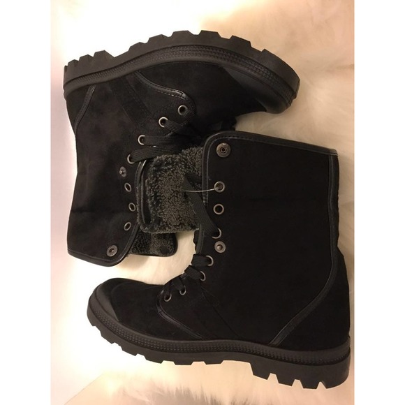 Boots - Picture 2 of 5